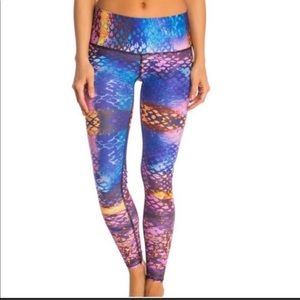 Teeki sea fair mermaid leggings size small rare